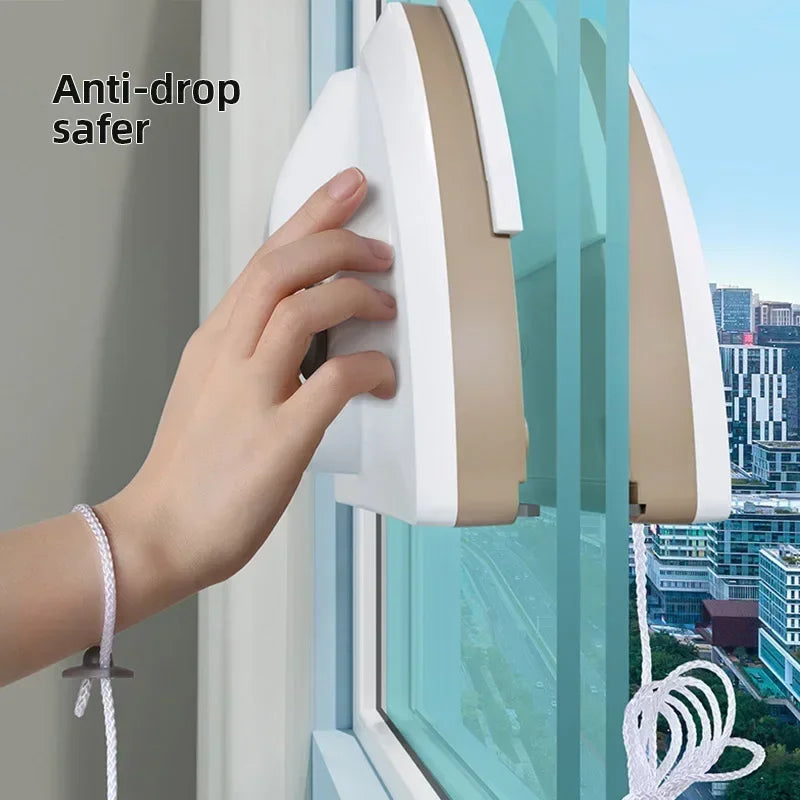 Magnetic Window Cleaner – Double-Sided Glass Wiper with Auto Water Discharge